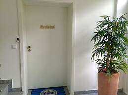 Nordwind Modern Retreat