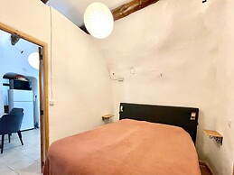 Cave House Nadieh With Pool and Facilities for PRM