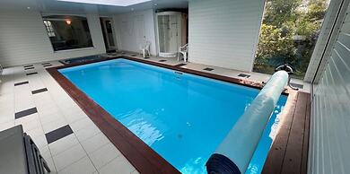 Pleasant Holiday Home With Garden