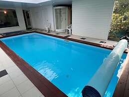 Pleasant Holiday Home With Garden