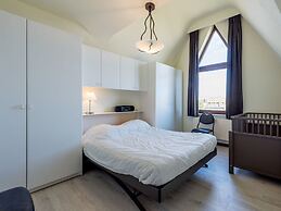 Hawthorn 3-1 Spacious Family Apartment