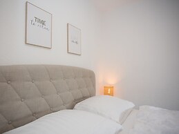 Bright Apartment With Balcony in Winterberg