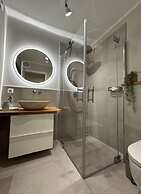 Eiderhuus Modern Retreat