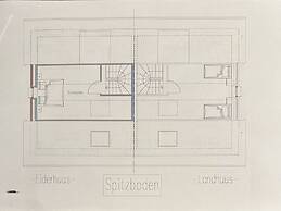 Eiderhuus Modern Retreat