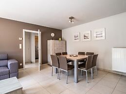 La Poudritre Apartment in Koksijde With Terrace