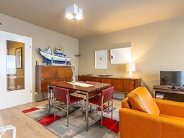 Apartment With a Nice Terrace