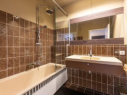 Apartment With a Nice Terrace