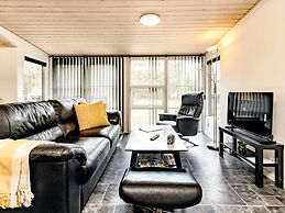 4 Star Holiday Home in Hals