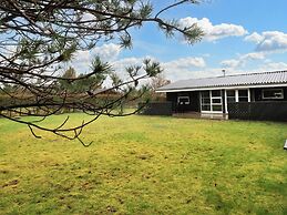 4 Star Holiday Home in Hals