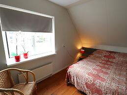Holiday Home With Spacious Enclosed Garden