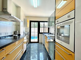 Belvilla by OYO Villa Torrea3n