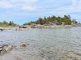 5 Person Holiday Home in Grisslehamn-by Traum