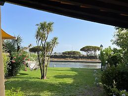 Lovely Holiday Apartment by the sea in Grimaud