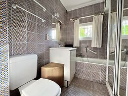 Lovely Holiday Apartment by the sea in Grimaud