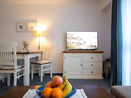 Hoppe 8 Modern Retreat