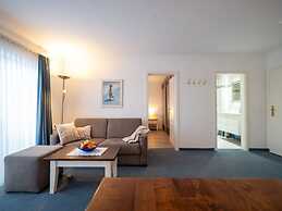 Hoppe 8 Modern Retreat