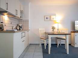 Hoppe 8 Modern Retreat