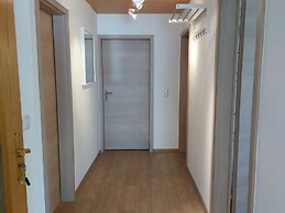 Cosy Holiday Flat Close to Nature