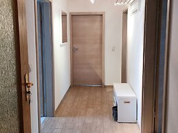 Cosy Holiday Flat Close to Nature