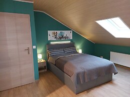 Cosy Holiday Flat Close to Nature
