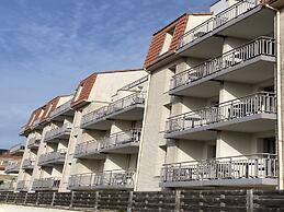 Cozy and Modern Apartment in Bray-dunes in a Lovely Area