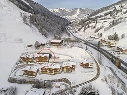 Apartment Alpenresort Saalbach E2