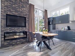 Modern Chalet With a Terrace Near the Veluwe