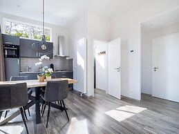 Modern Chalet With a Terrace Near the Veluwe