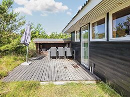 6 Person Holiday Home in Ringkobing-by Traum