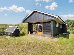 6 Person Holiday Home in Ringkobing-by Traum