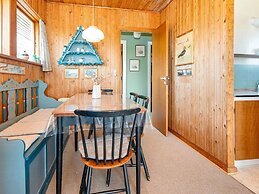 6 Person Holiday Home in Ringkobing-by Traum