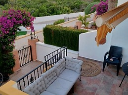 Belvilla by OYO Pera