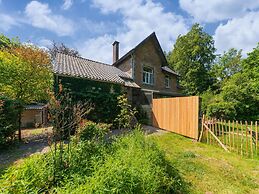 Cosy Holiday Home in Modave With Garden