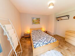 Charming Holiday Home in Clavier With Garden