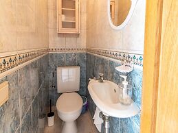 Charming Holiday Home in Clavier With Garden