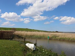 Nice Holiday Home Near the Lauwersmeer
