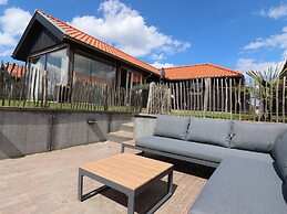 Nice Holiday Home Near the Lauwersmeer