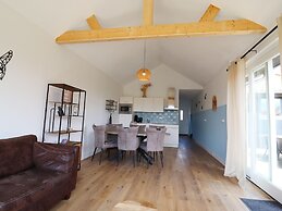 Nice Holiday Home Near the Lauwersmeer