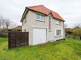 Renovated Hortensia Villa Next to the Dunes