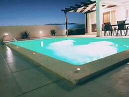 Villa Sabun Luxury Villa With Poo, Jacuzzi