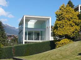 1 Alvarium Comfortable Holiday Residence