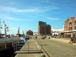 Nice Holiday Home With Port View