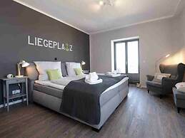 Nice Holiday Home With Port View