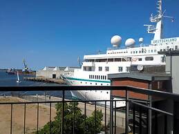 Nice Holiday Home With Port View