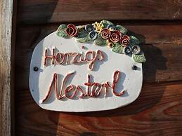 Nesterl Modern Retreat