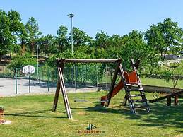 Grande Comfortable Holiday Residence