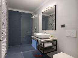 Grande Comfortable Holiday Residence