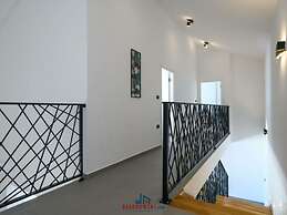 Grande Comfortable Holiday Residence