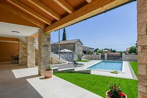 Grande Comfortable Holiday Residence