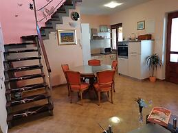 Charming Holiday Home With Private Pool